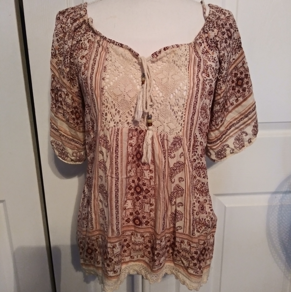 Women's large lightweight blouse